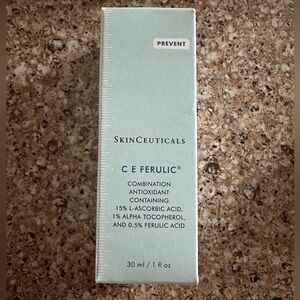 Skinceuticals CE Ferulic BNWT still sealed! excess of product, received as gift